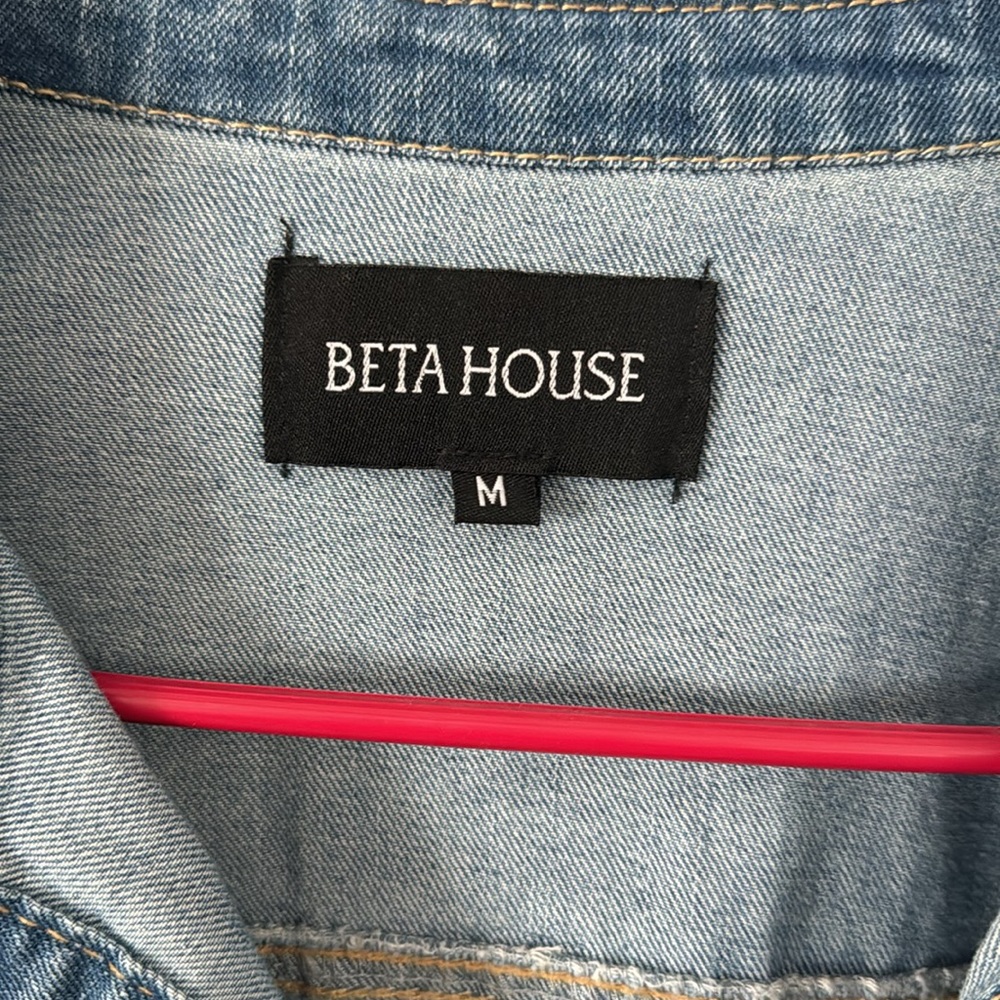 Distressed Jean jacket - Picture 2 of 3